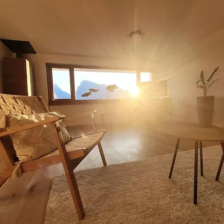 Pura Vida Garden & Lakeview *