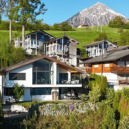 Pura Vida Garden & Lakeview Faulensee