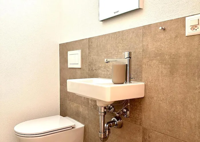 Pura Vida Garden & Lakeview *