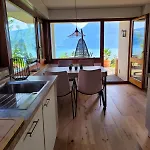 Pura Vida Garden & Lakeview